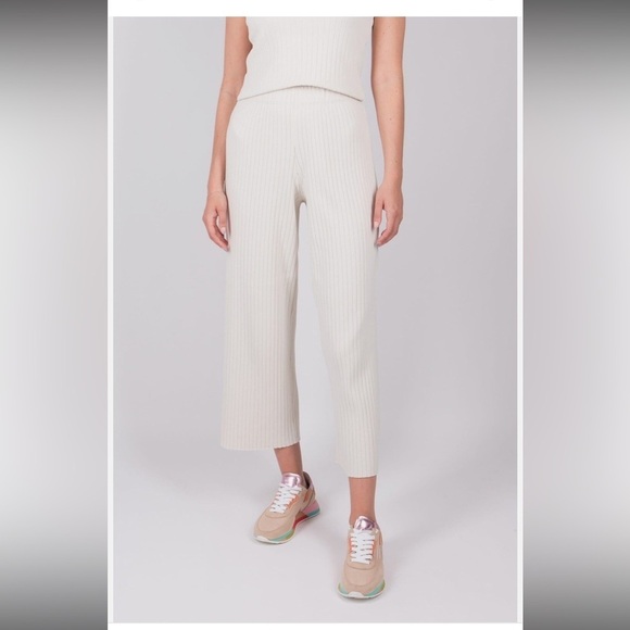 Vince Pants - Vince ribbed cropped pants cream casual fall designer classic revolve $200 xs